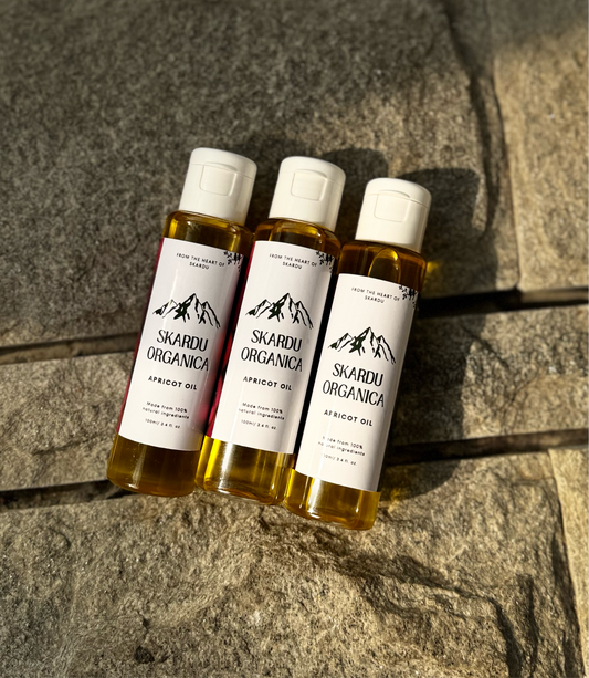 Organic Apricot Oil (cold-pressed)